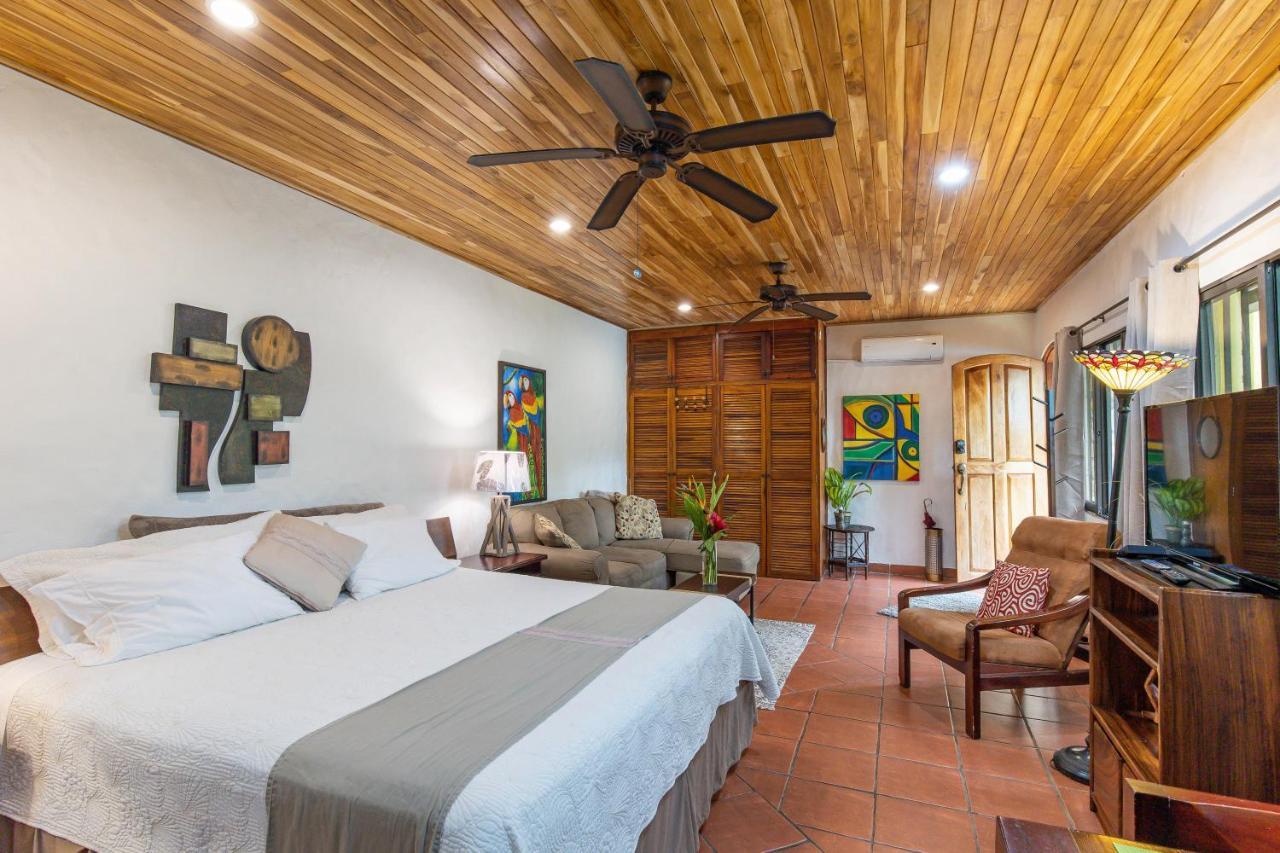 Aparthotel Jungle Creek Manuel Antonio Exterior foto