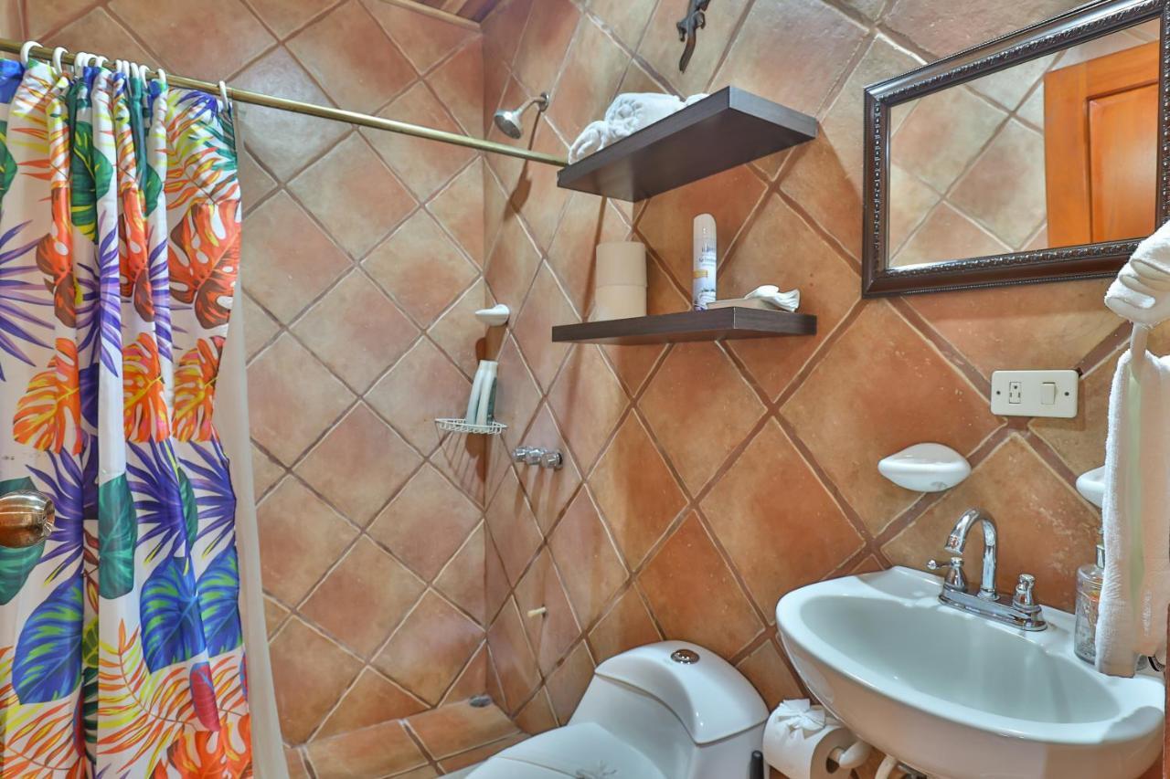 Aparthotel Jungle Creek Manuel Antonio Exterior foto