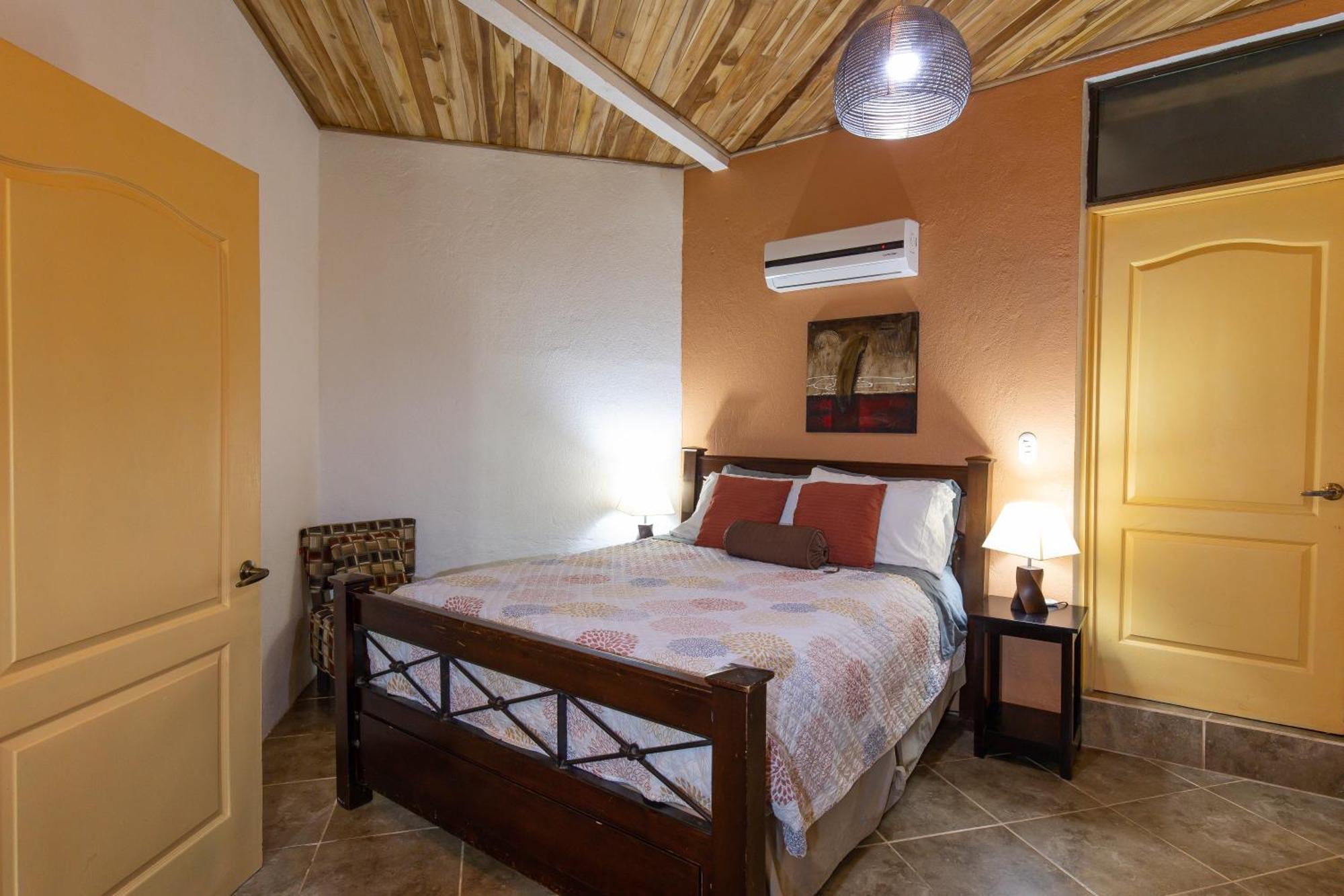Aparthotel Jungle Creek Manuel Antonio Habitación foto